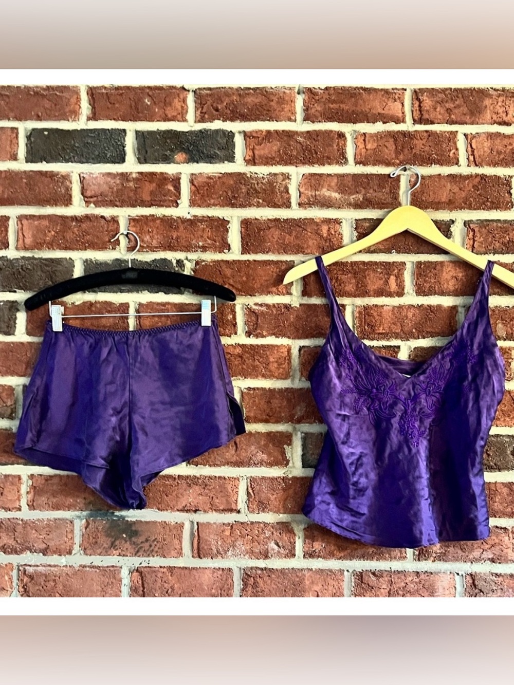 Women’s Purple silk pajama top and shorts Victoria’s Secret gold label vintage